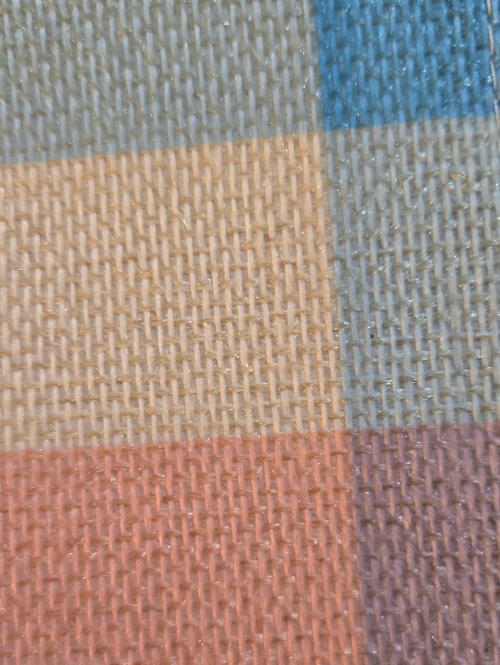 Spring Table Runner - Picture 7 of 8
